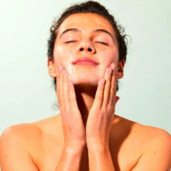 NUXE BIO Pflanzliches Reinigungsöl Für Gesicht Und Körper 200 Ml 9 NUXE BIO Pflanzliches Reinigungsöl Für Gesicht Und Körper 200 Ml -Kosmetikgeschäft 1380281 NUXE BIO Pflanzliches Reinigungsoel fuer Gesicht und Koerper 200 ml.bce6279b