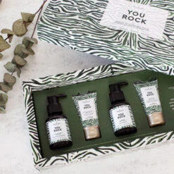 THE GIFT LABEL Geschenkbox Deluxe - You Rock 11 THE GIFT LABEL Geschenkbox Deluxe - You Rock -Kosmetikgeschäft 1391623 THE GIFT LABEL Geschenkbox deluxe You rock.942af2e8