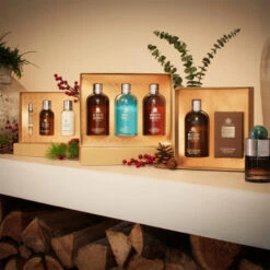 MOLTON BROWN Re-charge Black Pepper Travel Gift Set -Kosmetikgeschäft 1469436 MOLTON BROWN Re charge Black Pepper Travel Gift Set.dc7a7ab0