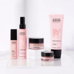 ANNEMARIE BÖRLIND ROSE NATURE SUPREME GLOW GESCHENK-SET Limited Edition 12 ANNEMARIE BÖRLIND ROSE NATURE SUPREME GLOW GESCHENK-SET Limited Edition -Kosmetikgeschäft 2541327 ANNEMARIE BOERLIND ROSE NATURE SUPREME GLOW GESCHENK SET Limited Edition.514a05fb