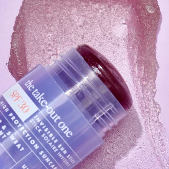 Hello Sunday The Take-out One Invisible Sun Stick SPF 30 30 G 5 Hello Sunday The Take-out One Invisible Sun Stick SPF 30 30 G – Bild 3