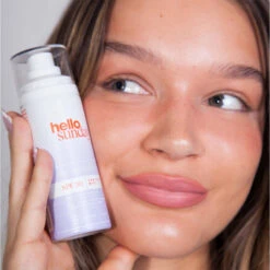 Hello Sunday The Retouch One Face Mist SPF 30 75 Ml 13 Hello Sunday The Retouch One Face Mist SPF 30 75 Ml -Kosmetikgeschäft 2564734 hello sunday the retouch one Face mist SPF 30 75 ml.e4fd0889