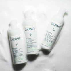 CAUDALIE Vinoclean Reinigungsschaum 300 Ml 10 CAUDALIE Vinoclean Reinigungsschaum 300 Ml -Kosmetikgeschäft 2575051 CAUDALIE Vinoclean Reinigungsschaum 300 ml.ce4b9ebf
