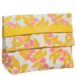 L'Occitane Mandel Sommer-Täschchen 2023 7 L'Occitane Mandel Sommer-Täschchen 2023 -Kosmetikgeschäft 2583976 L Occitane Mandel Sommer Taeschchen 2023.85d2bdd0